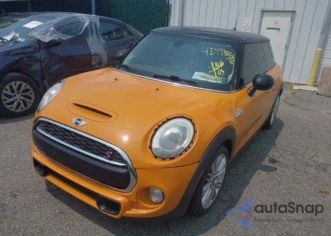 2015 Mini Hardtop Cooper S from USA, damaged, VIN WMWXP7C50F2A58777